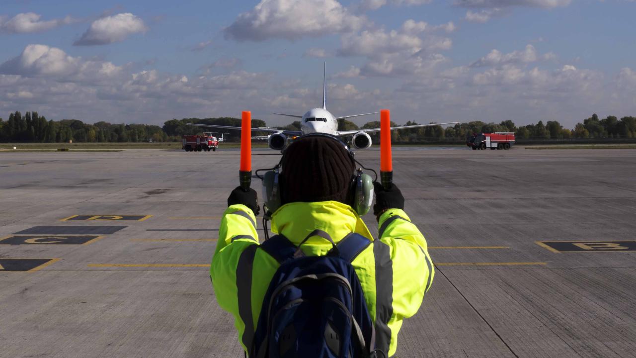 Air transport ramp attendants