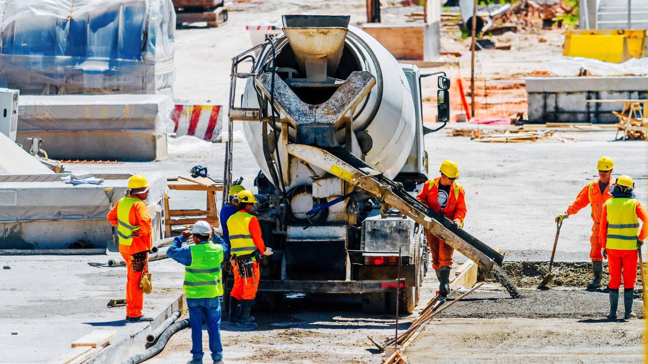 Concrete, clay and stone forming operators